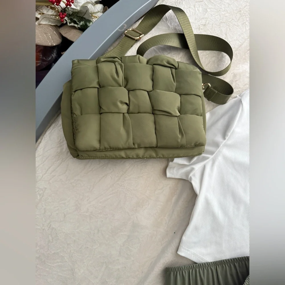 Green Cargo Bundle